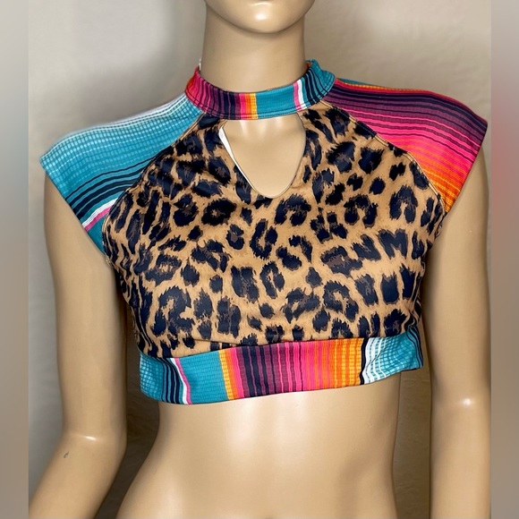 Crazy Train Limited Edition Swim or River Crop Top Size M - Picture 3 of 5